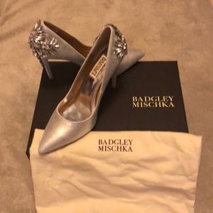 Badgley Mischka Dress Pump